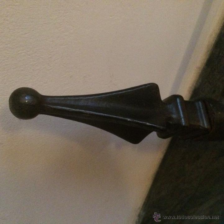 Segunda mano: Cabezal hierro forjado - Foto 2