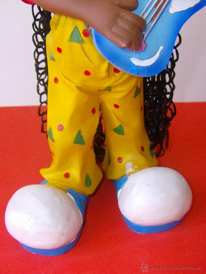 Segunda mano: FIGURA NEGRO GUITARRA REGGAE 30 CM - Foto 7