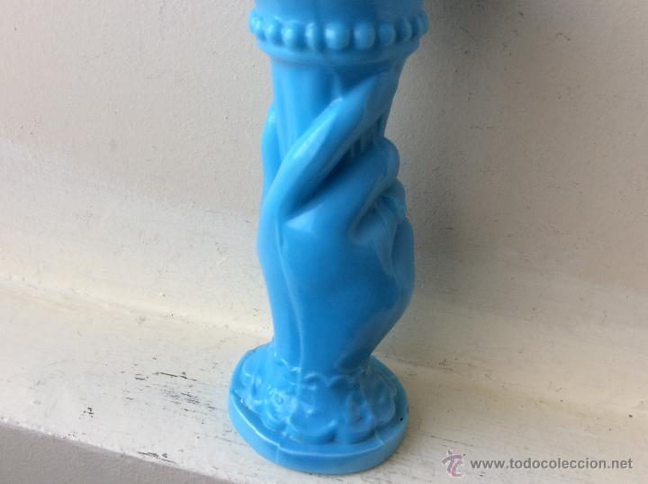 Segunda mano: JARRON DE OPALINA AZUL CON MANO Y CUERNO DE LA ABUNDANCIA El dedo - Foto 8