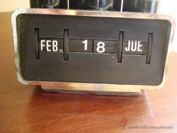 Segunda mano: calendario manual cromado y negro ver imagen - Foto 4