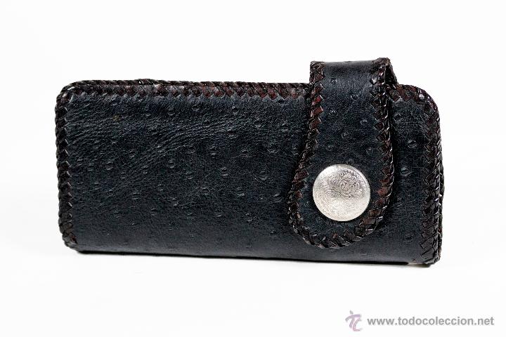 Segunda mano: Cartera en piel. A&ntilde;o 1995 - Foto 2