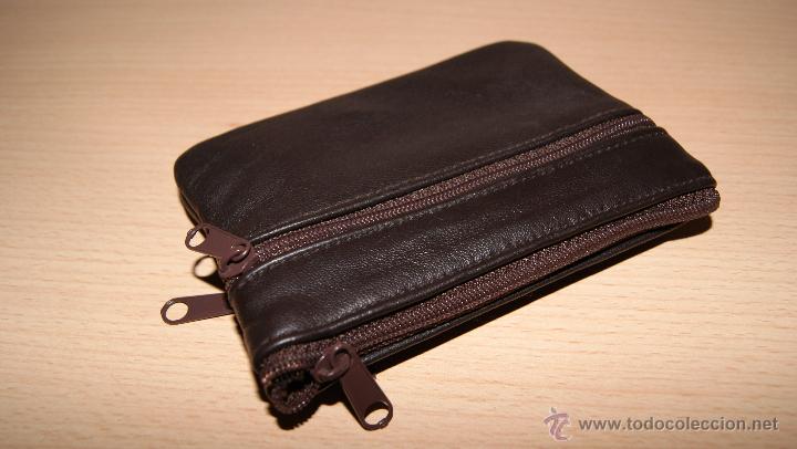 Segunda mano: Bolso monedero porta-llaves, etc.. - Foto 2