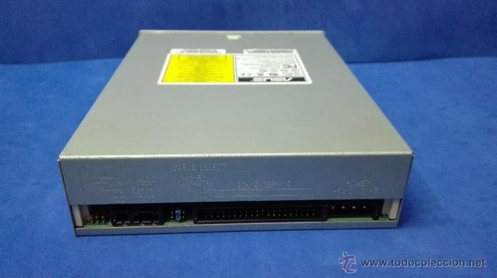 Segunda mano: DISQUETERA DE ORDENADOR - ASUS - 50 X MAX. - Foto 4