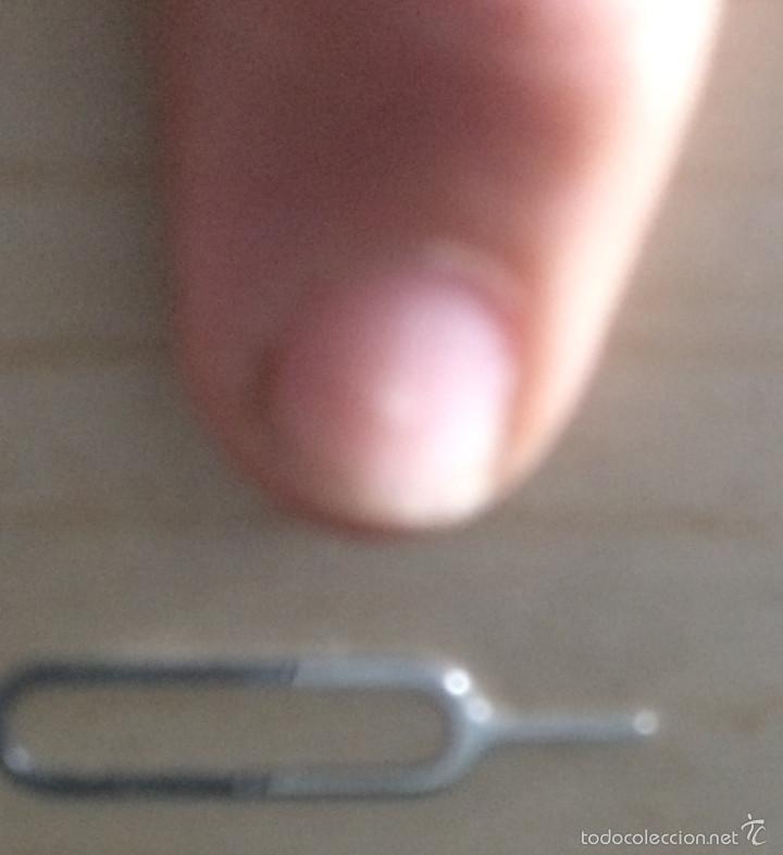 Segunda mano: Herramienta para extraer tarjeta SIM de iPhone. Nuevo. - Foto 5