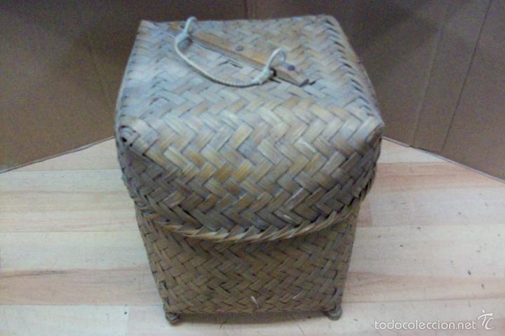Segunda mano: ANTIGUA CESTA - Foto 2
