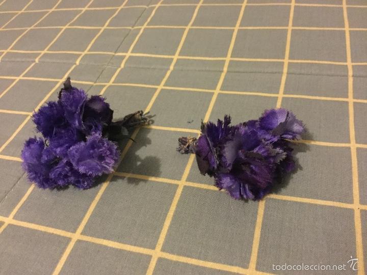 Segunda mano: Dos ramilletes de flores para &aacute;nforas peque&ntilde;as - Foto 1