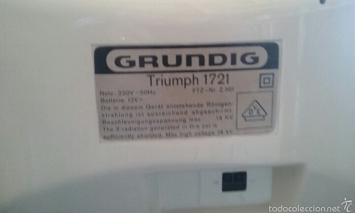 Segunda mano: Televisor Grundig Triumph 1721 Blanco y Negro FUNCIONA - Foto 2