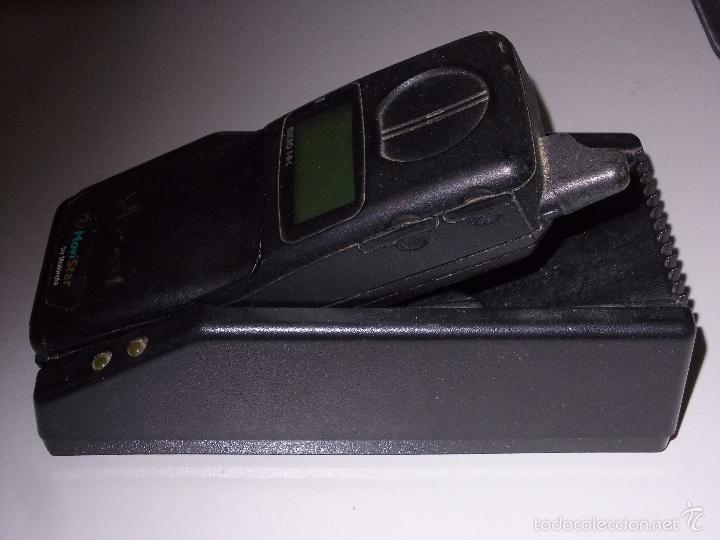 Segunda mano: M&oacute;vil Motorola Micro T-A-C, con base, sin cable y sin antena - Foto 2