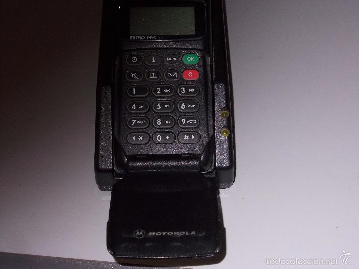 Segunda mano: M&oacute;vil Motorola Micro T-A-C, con base, sin cable y sin antena - Foto 4