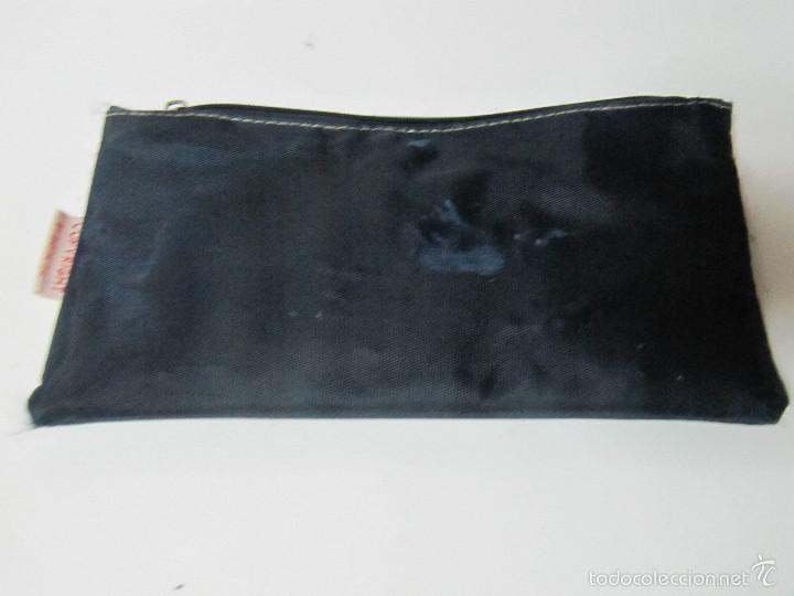 Segunda mano: ESTUCHE ESCOLAR CREMALLERA - Foto 2