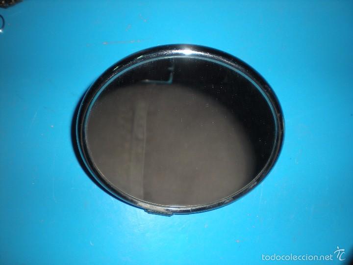Segunda mano: ESPEJO CIRCULAR CON PIE ABATIBLE DIAMETRO 15cm - Foto 3