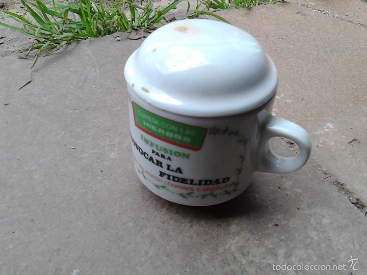 Segunda mano: TAZA CON TAPA Y MENSAJE - Foto 2