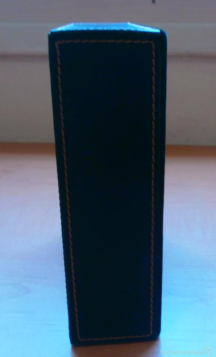 Segunda mano: Reloj mesa piel, funciona con pila - Foto 6