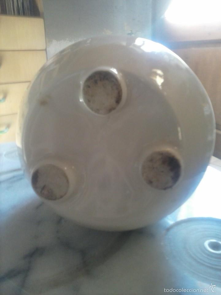 Segunda mano: SALERO PORCELANA LA BISBAL . - Foto 2