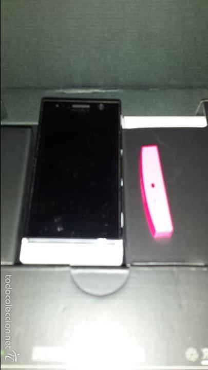 Segunda mano: TELEFONO SONY XPERIA U LIBRE - Foto 2