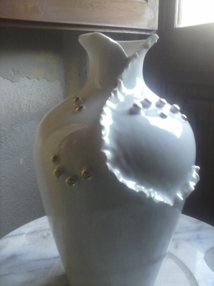 Segunda mano: JARRON DE PORCELANA - MR - MUJER . - Foto 3