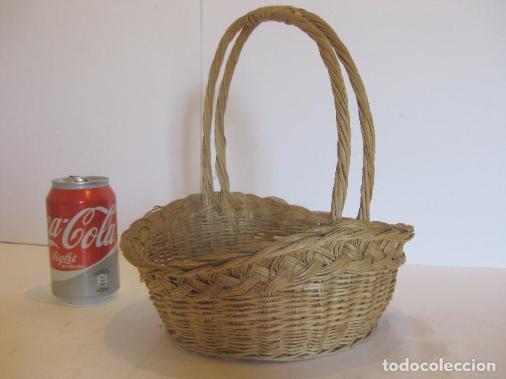 Segunda mano: cesta de mimbre con doble asa - Foto 1