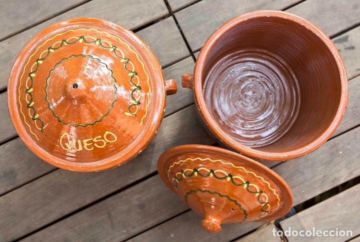 Segunda mano: PAREJA DE QUESERAS EN CERAMICA. - Foto 2