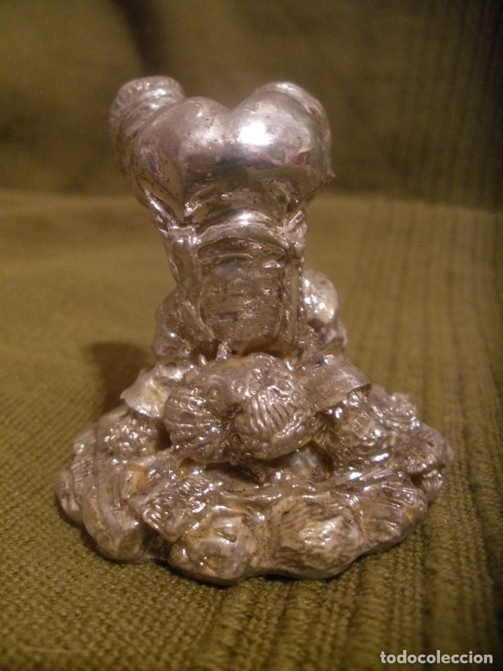 Segunda mano: FIGURA DE OSITO DE LA MARCA VIDAL.PLATEADO. - Foto 2