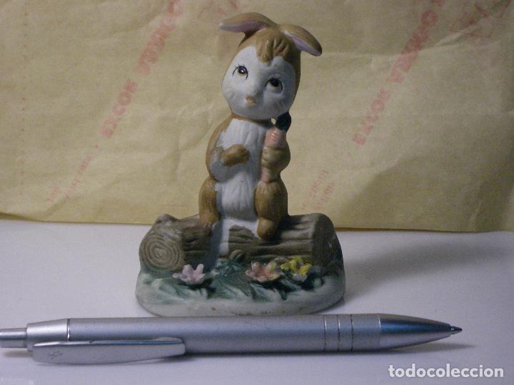 Segunda mano: CONEJITO REPOSANDO *** FIGURA MINI  DECORATIVA *** - Foto 1