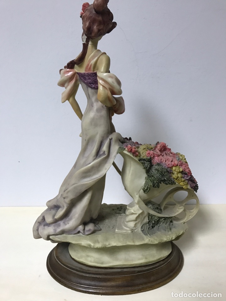 Segunda mano: Figura mujer con carro de flores - Foto 4