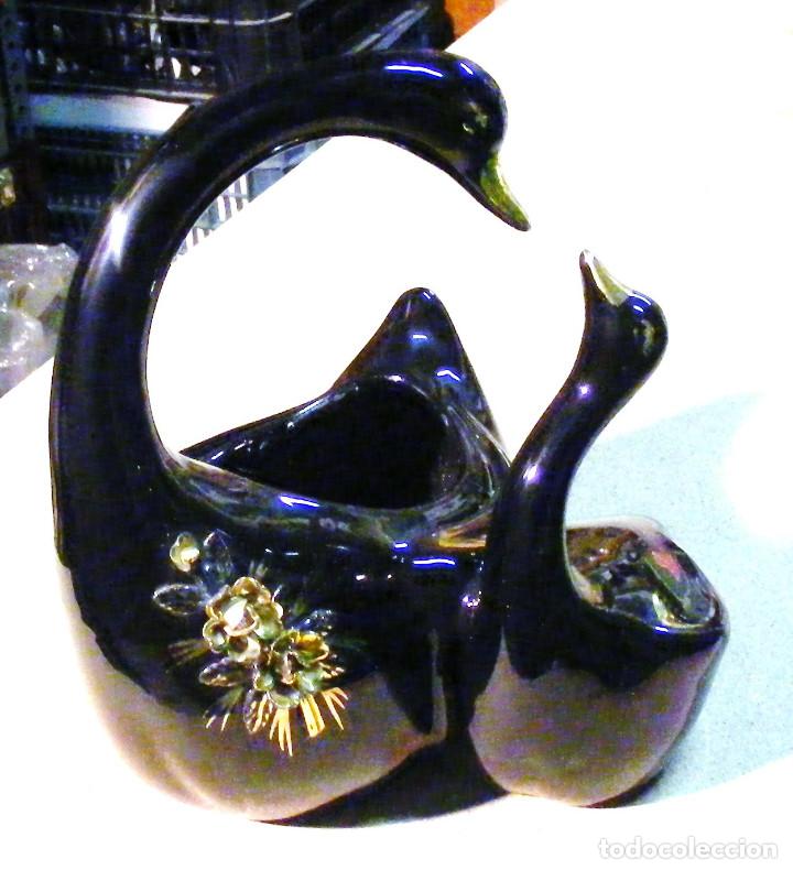 Segunda mano: FLORERO O CENTRO DE MESA DE PORCELANA - Foto 1