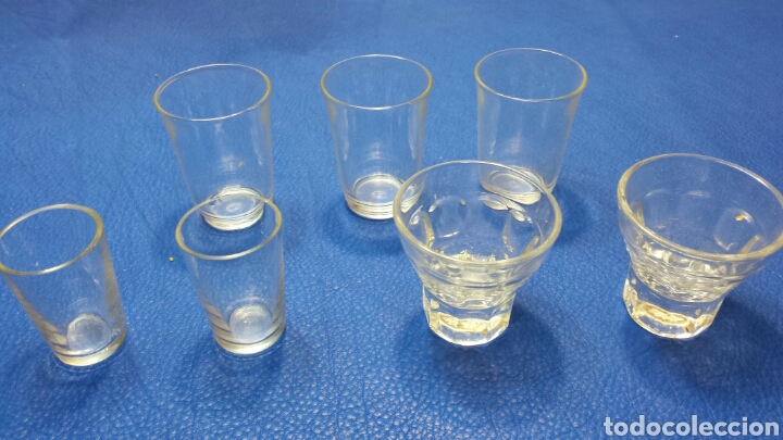 Segunda mano: Juego de vasitos de caliche hay de 3 tipos total 7 vasos - Foto 1