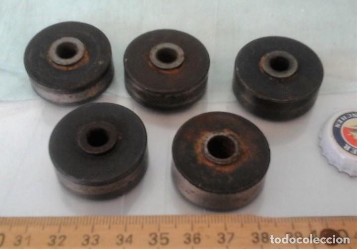 Segunda mano: CONJUNTO DE 5 RODAMIENTOS, COJINETES. FUNCIONANDO BIEN: - Foto 1