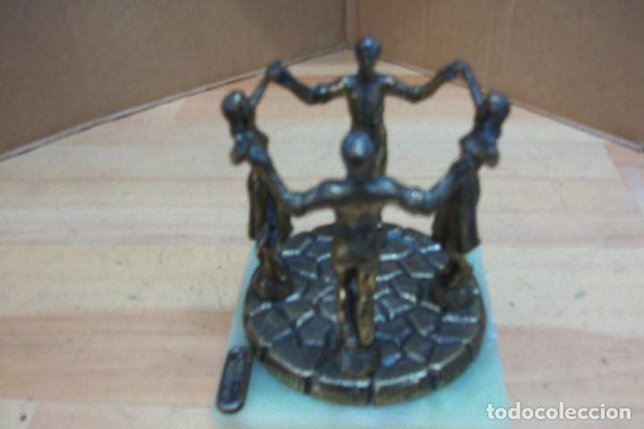 Segunda mano: ESTATUA DE BRONCE-RONDA DE BAILARINES - Foto 4