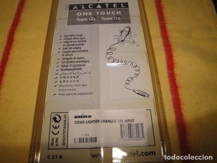 Segunda mano: Cargador para encendedor de veh&iacute;culo. marca ALCATEL - Foto 9