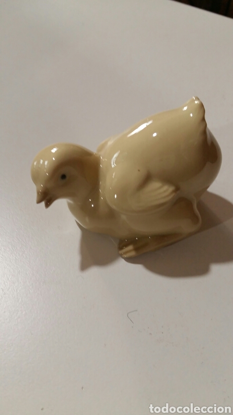 Segunda mano: Pollito de porcelana Nao. - Foto 1