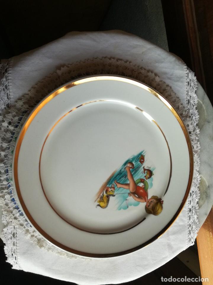 Segunda mano: PLATO DE PORCELANA - NI&Ntilde;A EN LA PLAYA . - Foto 2