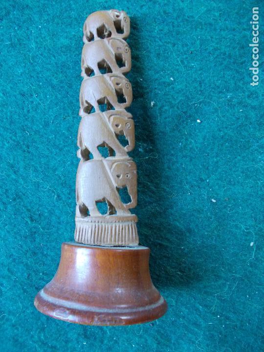 Segunda mano: Peque&ntilde;o madera de elefantes - Foto 1