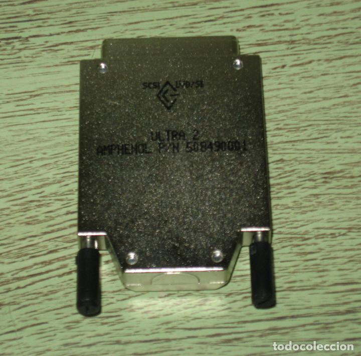 Segunda mano: Terminador SCSI Ultra 2 VHDCI Amphenol 508490001 - Foto 1