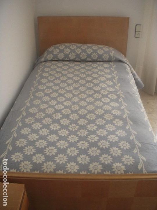 Segunda mano: Preciosa colcha azul 230 cm x 175 cm - Foto 5