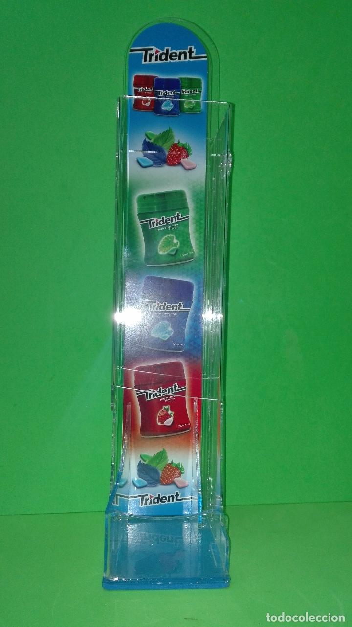 Segunda mano: EXPOSITOR DE CHICLES TRIDENT EN METACRILATO. - Foto 2