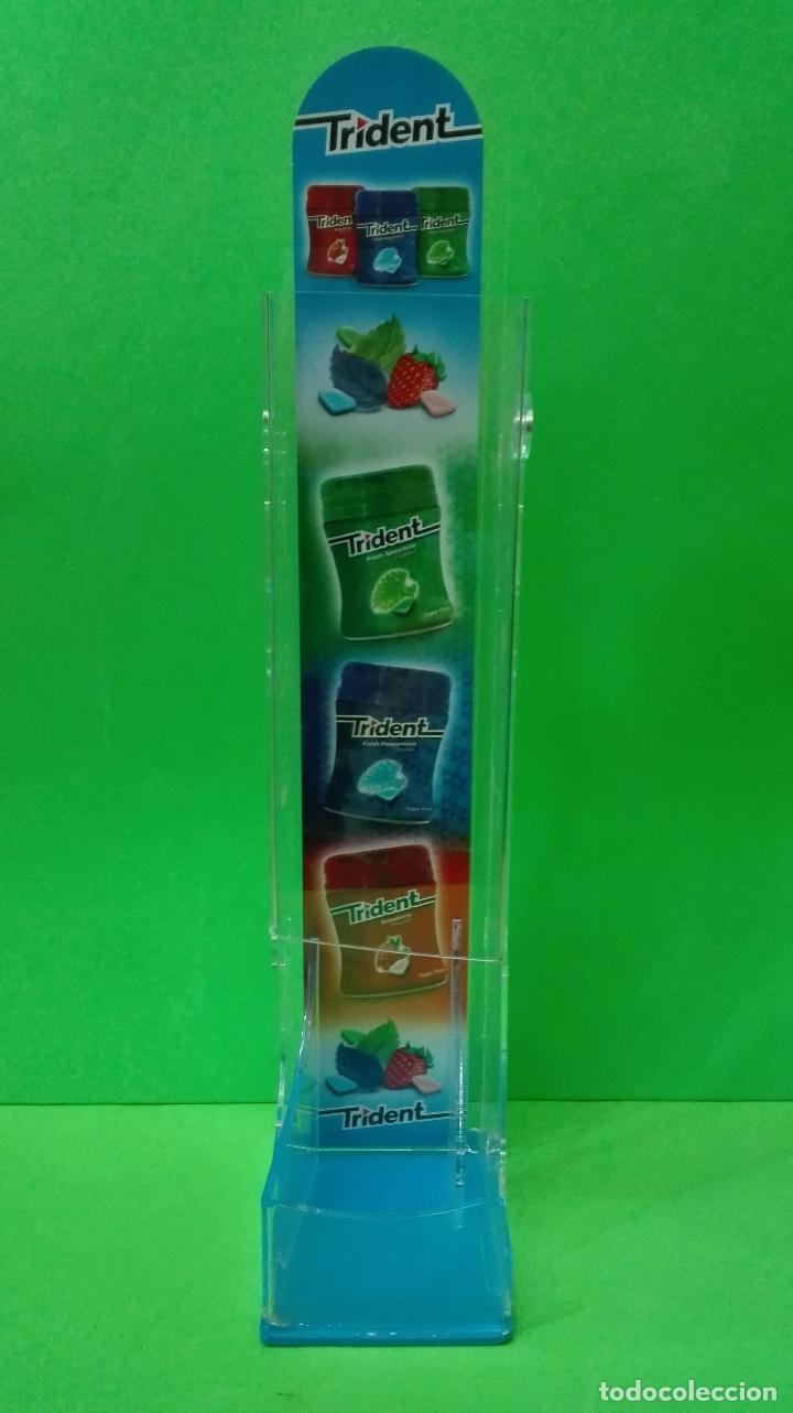 Segunda mano: EXPOSITOR DE CHICLES TRIDENT EN METACRILATO. - Foto 3