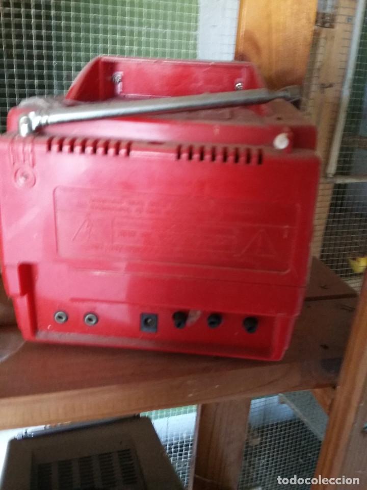 Segunda mano: mini television elekta btr-201 - Foto 2