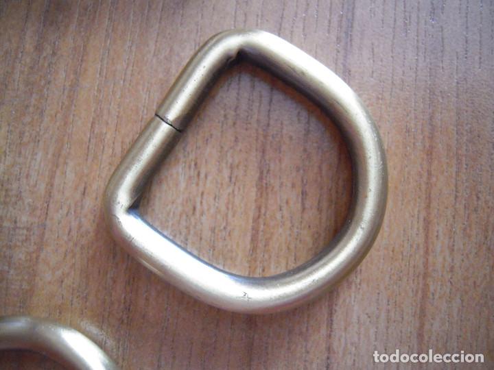 Segunda mano: Cuatro anillas doradas - Foto 3
