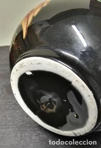 Segunda mano: Botella o jarr&oacute;n de porcelana. Sin marcas - Foto 4