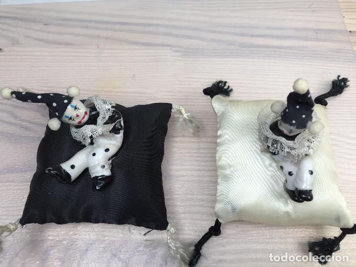 Segunda mano: PAREJA DE ARLEQUINES`PORCELANA - Foto 3