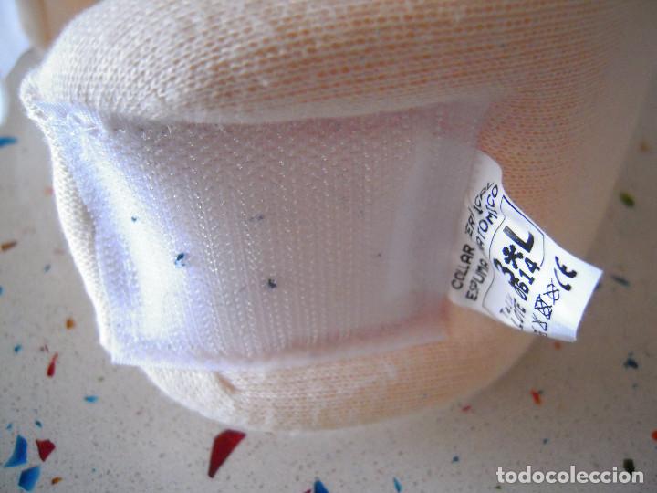 Segunda mano: Collar&iacute;n cervical noche grande - Foto 6