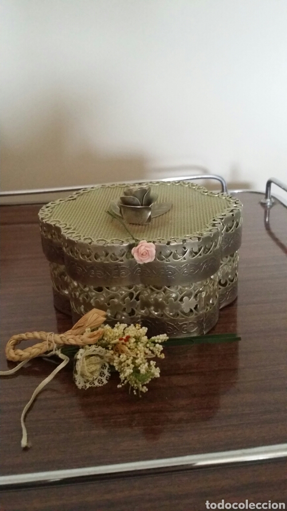 Segunda mano: Joyero estilo rom&aacute;ntico - Foto 2