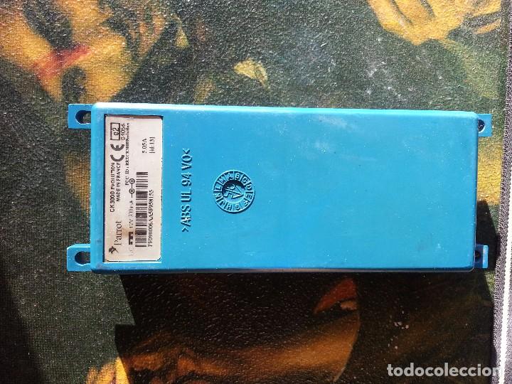 Segunda mano: PARROT UNIVERSAL HANDSFREE - CK 3000 . - Foto 2
