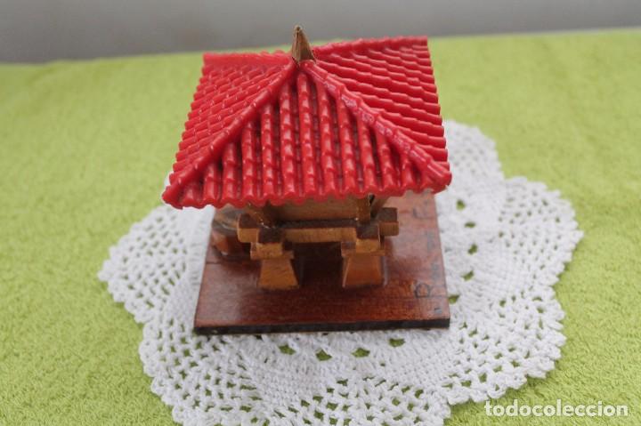 Segunda mano: HORREO DE MADERA -Recuerdo de Potes-Cantabria - Foto 4