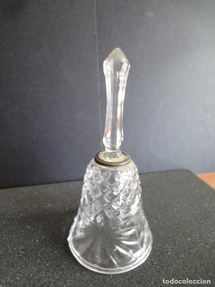 Bonita Campana Campanilla De Cristal Y Plata De Comprar Articulos De Segunda Mano De Hogar Y Decoracion En Todocoleccion 103421667