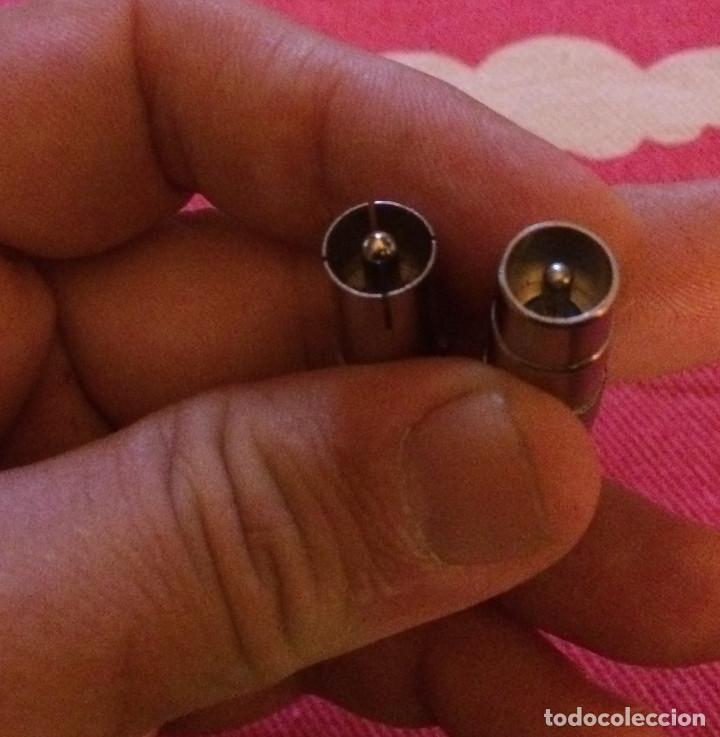 Segunda mano: Material el&eacute;ctrico. 2 adaptadores RCA a se&ntilde;al de antena. Nuevos. - Foto 5