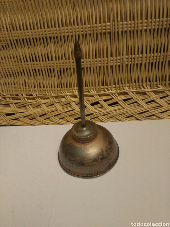 Segunda mano: Aceitera N&deg; 104 - Foto 1