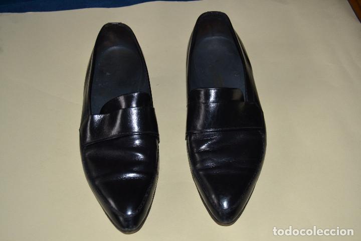 Segunda mano: ZAPATOS DEL N&ordm; 44 MARCA ARTIGAS - Foto 1