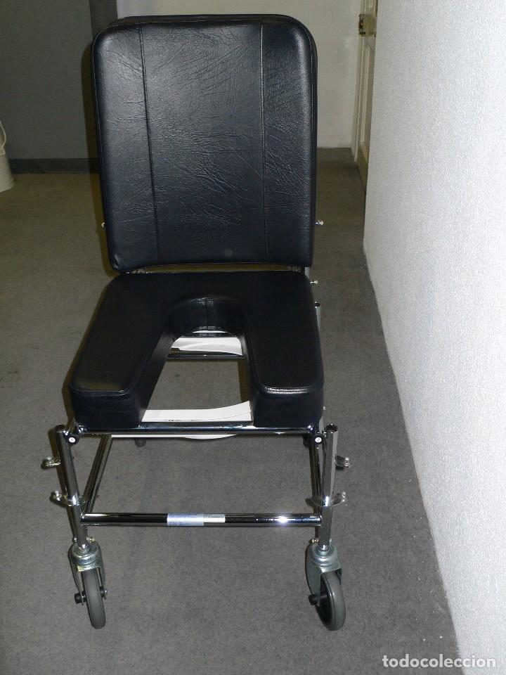 Segunda mano: SILLA DE RUEDAS DE INTERIOR CON INODORO - Foto 3